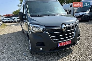 Вантажний фургон Renault Master 2022 в Хусті
