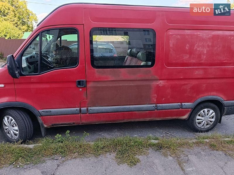 Грузопассажирский фургон Renault Master 2008 в Умани