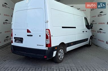 Вантажний фургон Renault Master 2015 в Львові