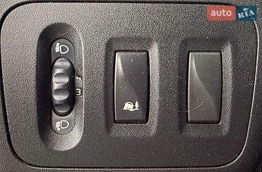 Вантажний фургон Renault Master 2015 в Львові