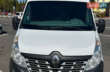 Грузопассажирский фургон Renault Master 2015 в Тростянце