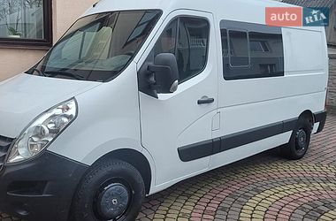 Грузовой фургон Renault Master 2013 в Мостиске