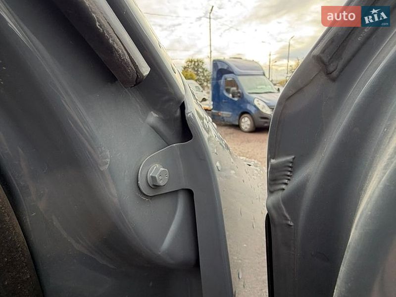 Вантажний фургон Renault Master 2022 в Луцьку