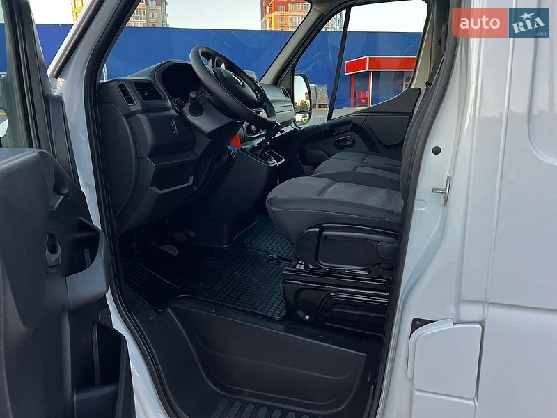 Мікроавтобус вантажний (до 3,5т) Renault Master 2023 в Умані
