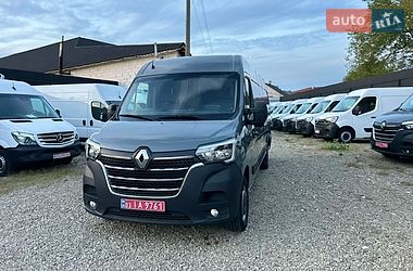 Грузовой фургон Renault Master 2022 в Хусте