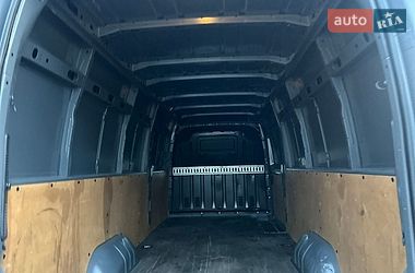 Грузовой фургон Renault Master 2022 в Хусте