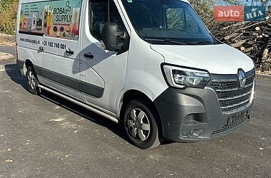 Вантажний фургон Renault Master 2023 в Львові