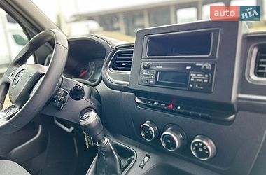 Тентованый Renault Master 2022 в Хусте