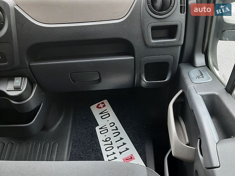 Микроавтобус Renault Master 2011 в Полтаве