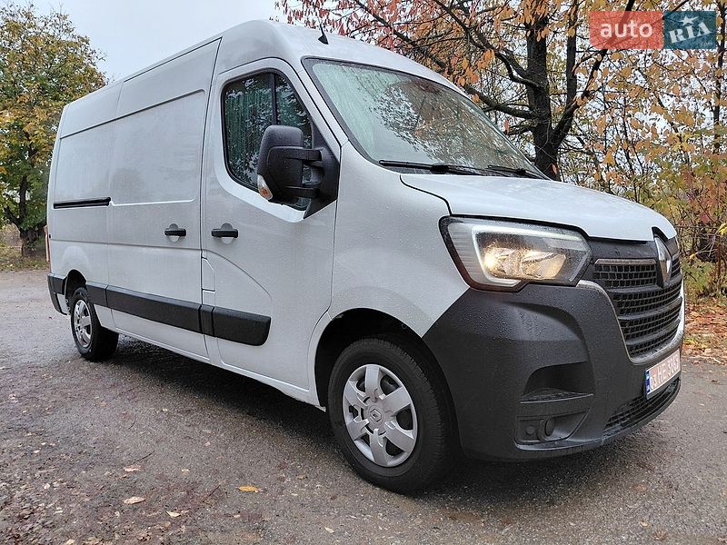 Вантажний фургон Renault Master 2023 в Івано-Франківську