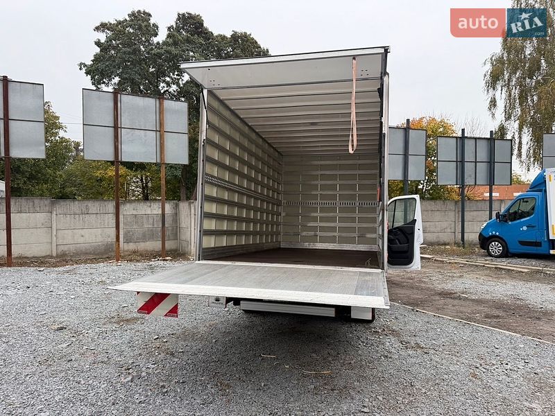 Другие грузовики Renault Master 2024 в Ровно