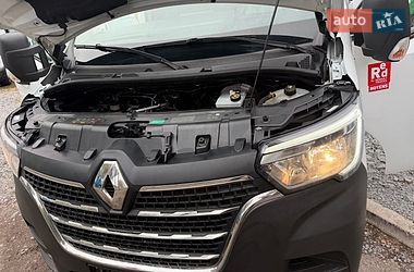 Другие грузовики Renault Master 2024 в Ровно