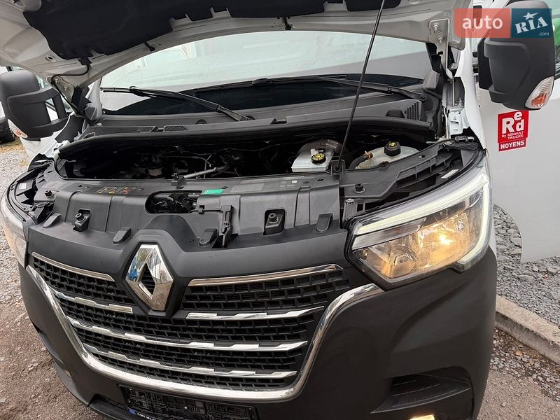 Другие грузовики Renault Master 2024 в Ровно