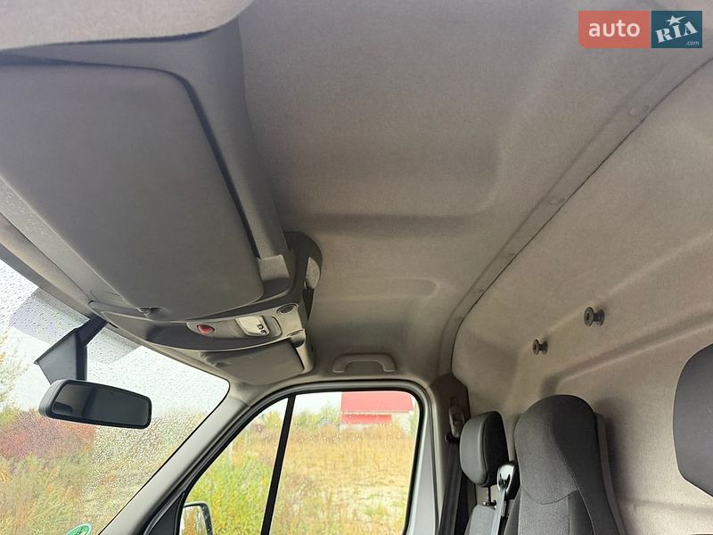 Вантажний фургон Renault Master 2018 в Ковелі