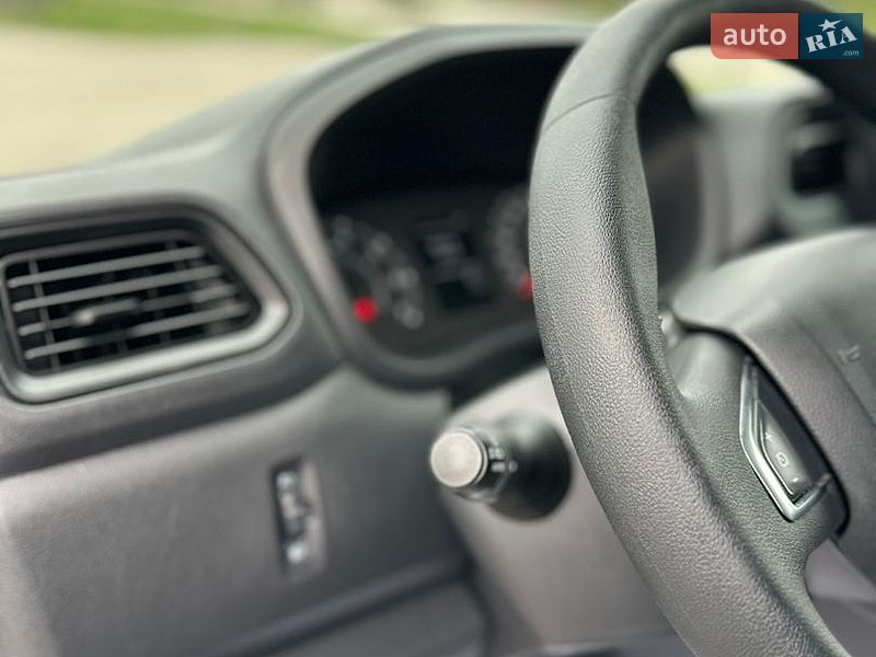 Грузовой фургон Renault Master 2021 в Дубно фото 40 Грузовой фургон Renault Master 2021 в Дубно