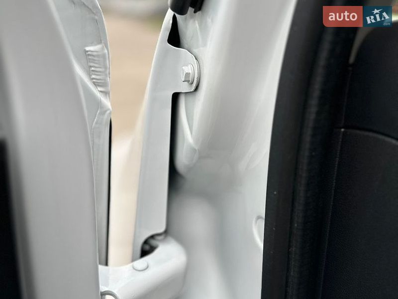 Грузовой фургон Renault Master 2021 в Дубно фото 55 Грузовой фургон Renault Master 2021 в Дубно