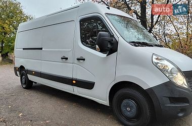 Вантажопасажирський фургон Renault Master 2015 в Івано-Франківську