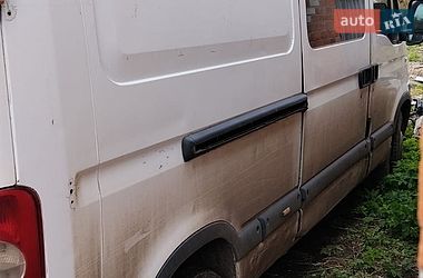 Грузовой фургон Renault Master 2006 в Недригайлове