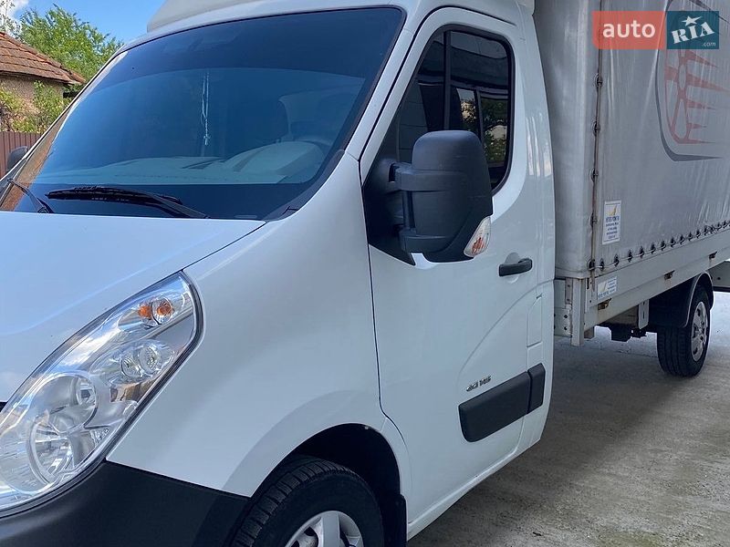 Тентованый Renault Master 2017 в Иршаве