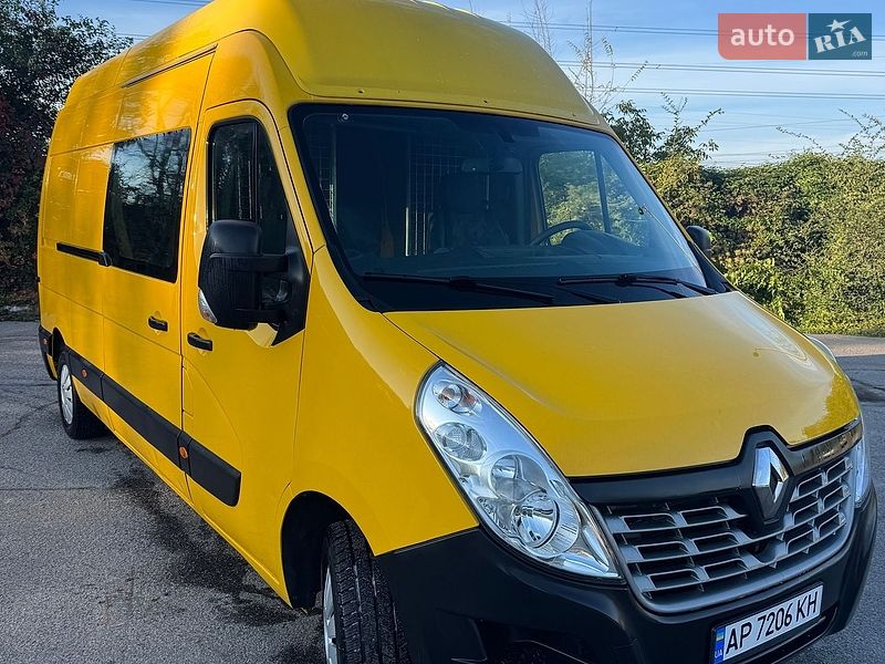 Вантажний фургон Renault Master 2018 в Запоріжжі
