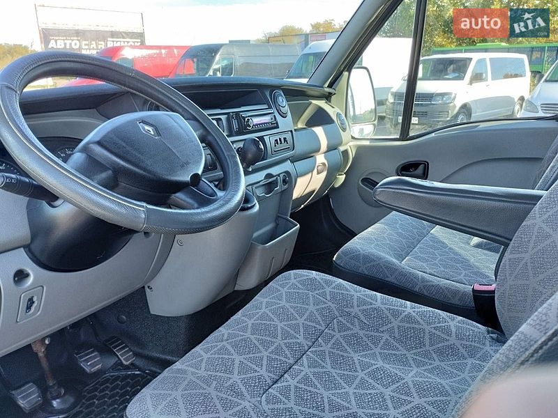 Грузопассажирский фургон Renault Master 2009 в Житомире