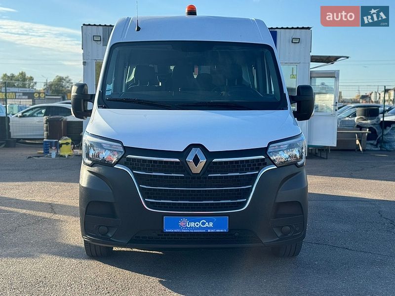 Грузопассажирский фургон Renault Master 2020 в Киеве