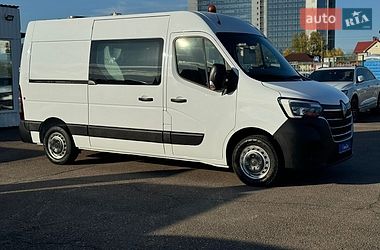 Грузопассажирский фургон Renault Master 2020 в Киеве