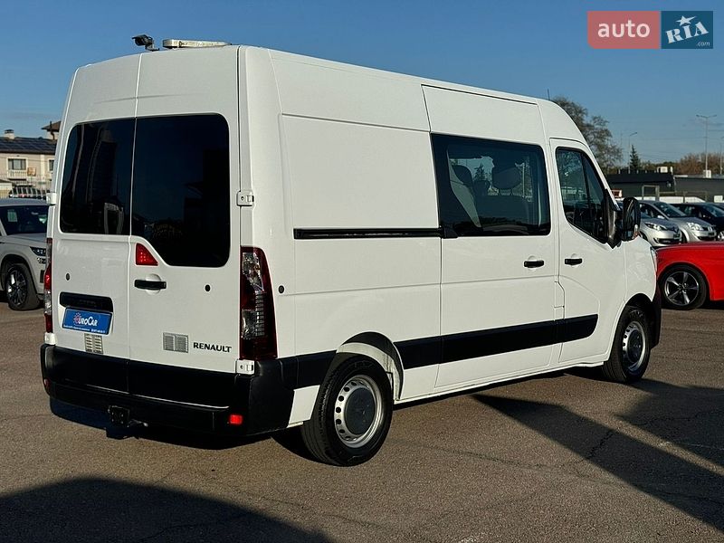 Вантажопасажирський фургон Renault Master 2020 в Києві