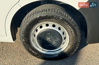 Грузопассажирский фургон Renault Master 2020 в Киеве