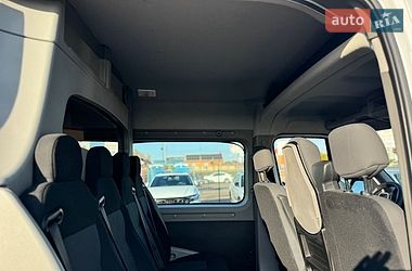 Грузопассажирский фургон Renault Master 2020 в Киеве