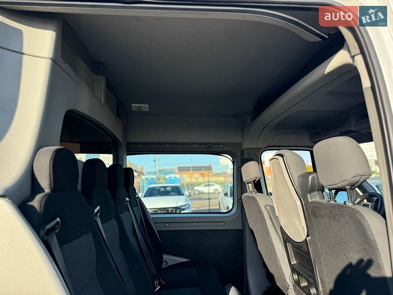 Грузопассажирский фургон Renault Master 2020 в Киеве