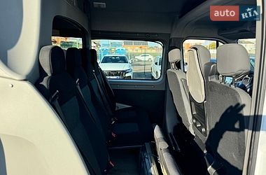 Вантажопасажирський фургон Renault Master 2020 в Києві