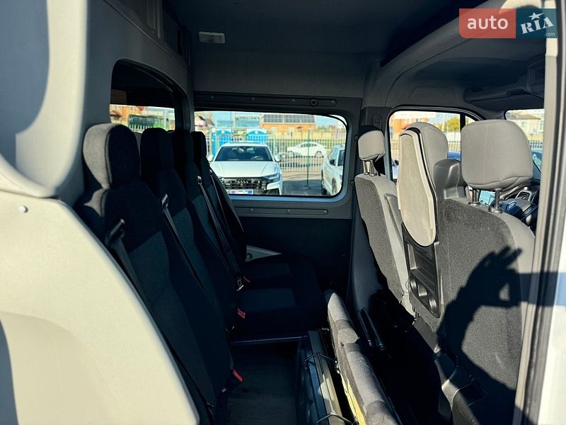 Вантажопасажирський фургон Renault Master 2020 в Києві