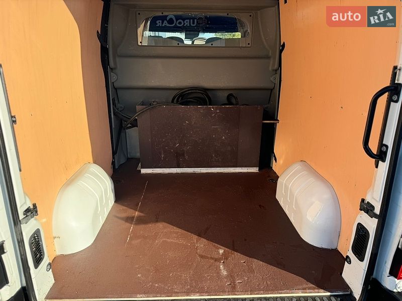 Грузопассажирский фургон Renault Master 2020 в Киеве