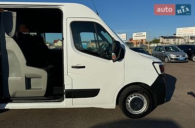 Грузопассажирский фургон Renault Master 2020 в Киеве