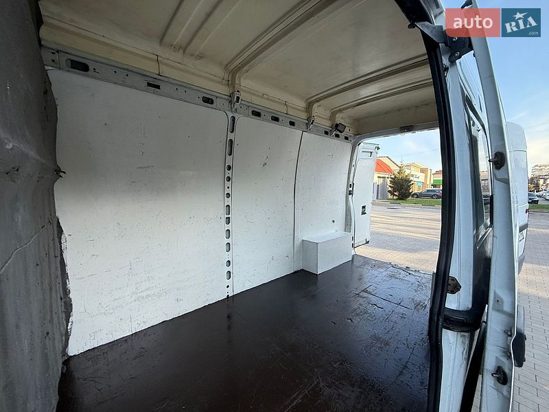 Минивэн Renault Master 2006 в Киеве