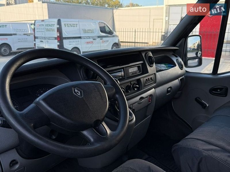 Минивэн Renault Master 2006 в Киеве