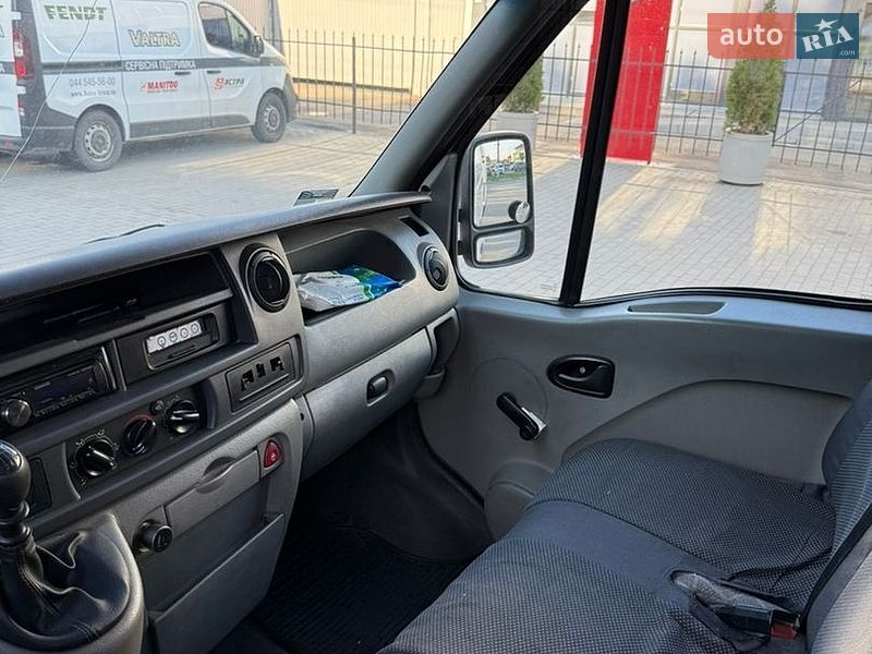 Минивэн Renault Master 2006 в Киеве