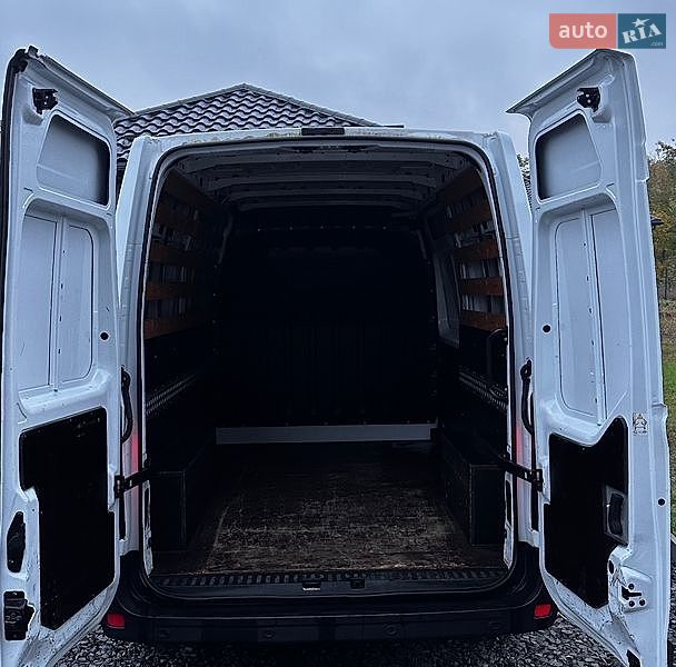 Вантажний фургон Renault Master 2021 в Луцьку