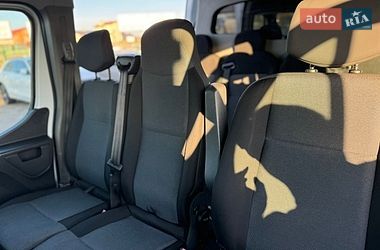 Грузопассажирский фургон Renault Master 2018 в Киеве