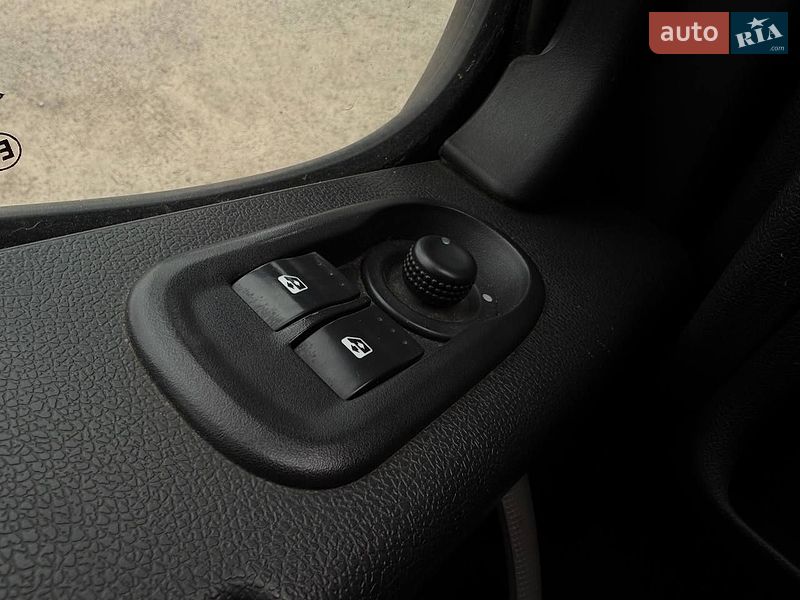 Грузовой фургон Renault Master 2018 в Киеве