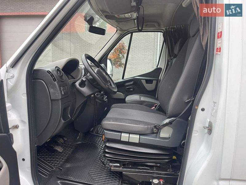 Автовоз Renault Master 2017 в Костопілі