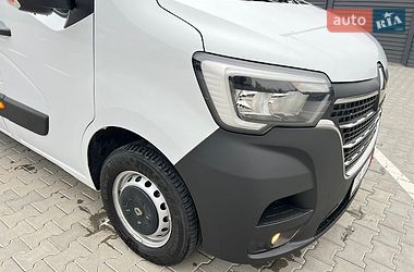Вантажний фургон Renault Master 2022 в Дубні