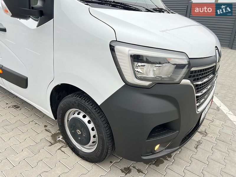 Вантажний фургон Renault Master 2022 в Дубні