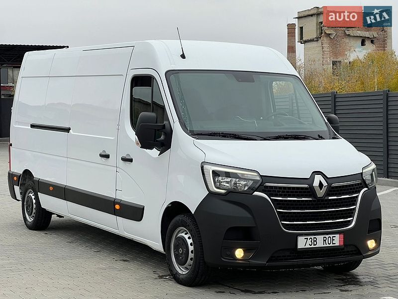 Вантажний фургон Renault Master 2022 в Дубні