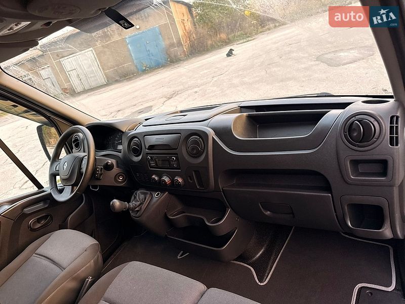Грузовой фургон Renault Master 2019 в Бердичеве