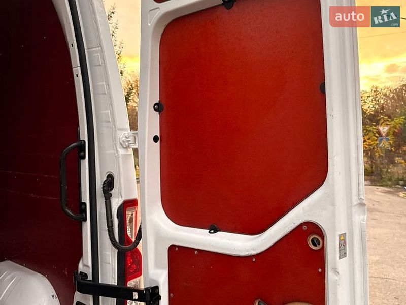 Грузовой фургон Renault Master 2019 в Бердичеве