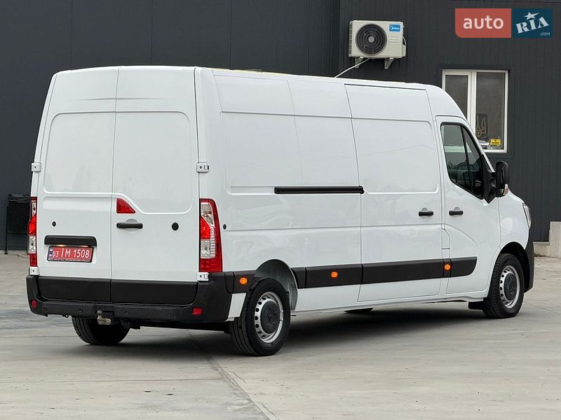 Грузовой фургон Renault Master 2022 в Дубно