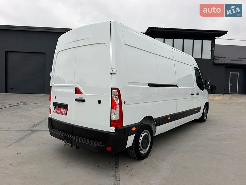 Грузовой фургон Renault Master 2022 в Дубно