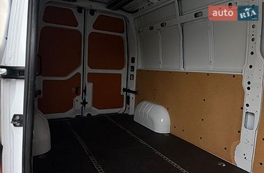 Грузовой фургон Renault Master 2022 в Дубно